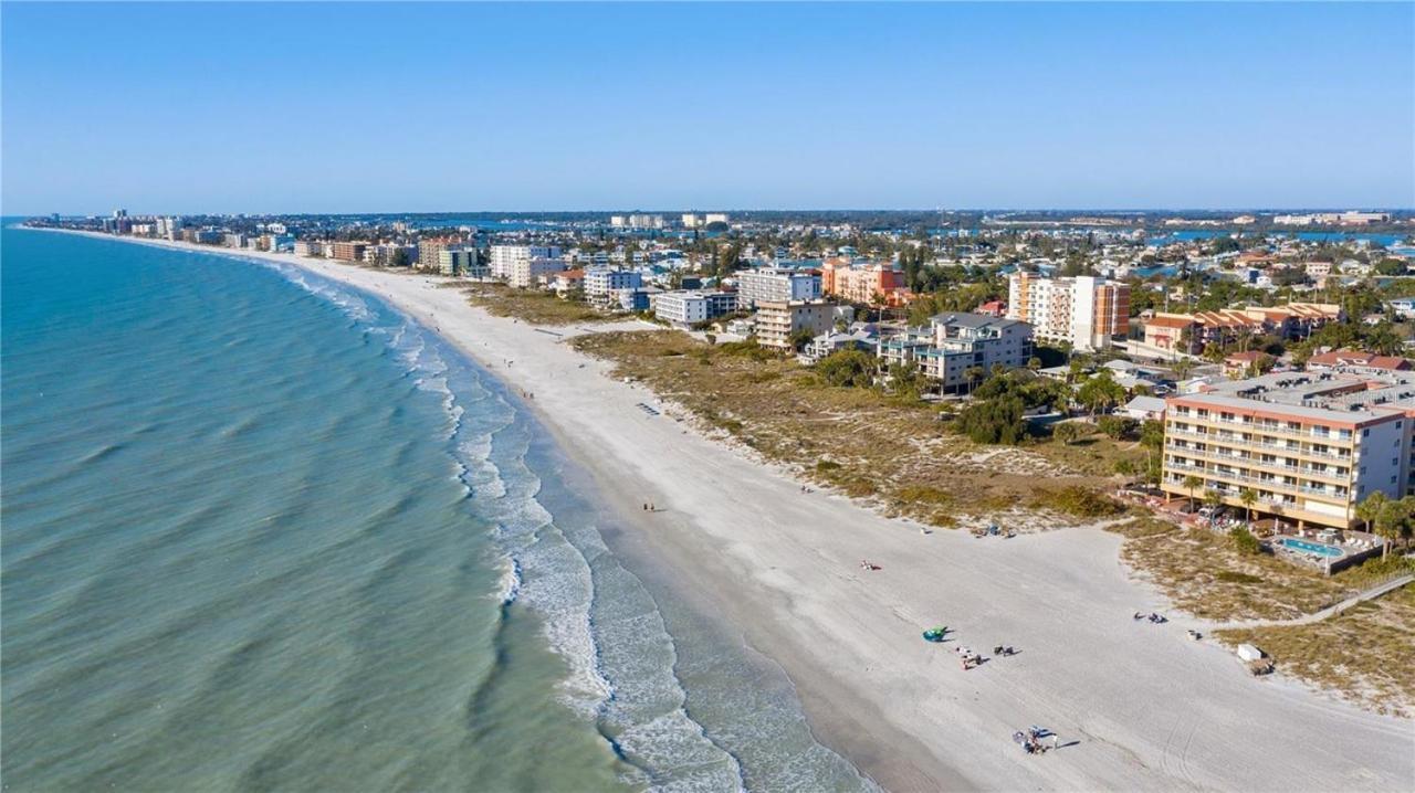 Oceanfront View Of Madeira Beach, Steps To The Beach - Madeira Norte Condo St. Pete Beach Buitenkant foto
